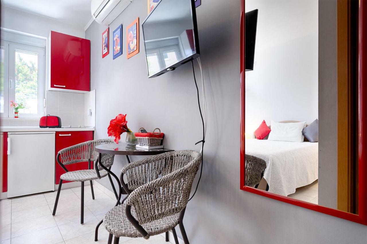 Apartments Kastelani 코미자 외부 사진